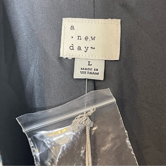 A New Day Oversized Plaid One Button Blazer Size L Pocket Blue Gray Academia NEW - Picture 10 of 15